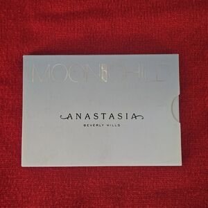 NEW Anastasia Beverly Hills Moonchild Glow Kit highlighter palette